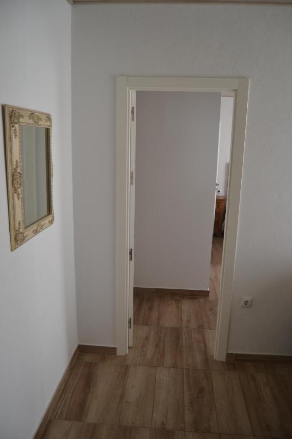 Apartamento En Olvera Con Garaje Exterior photo